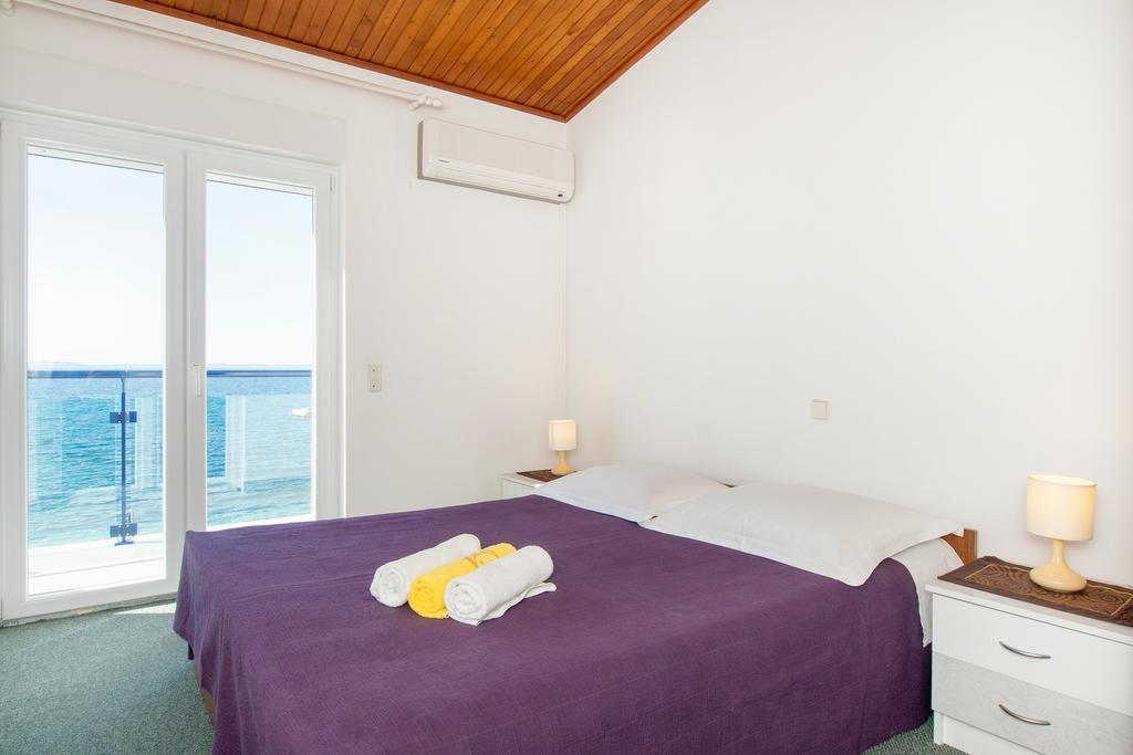 Beach Guesthouse Mediteran Podstrana Room photo