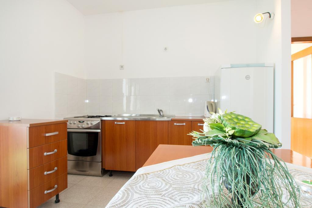 Beach Guesthouse Mediteran Podstrana Room photo