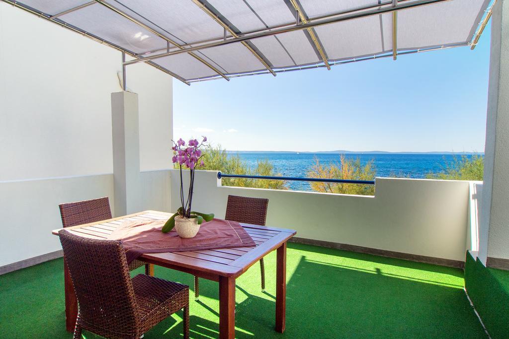 Beach Guesthouse Mediteran Podstrana Room photo